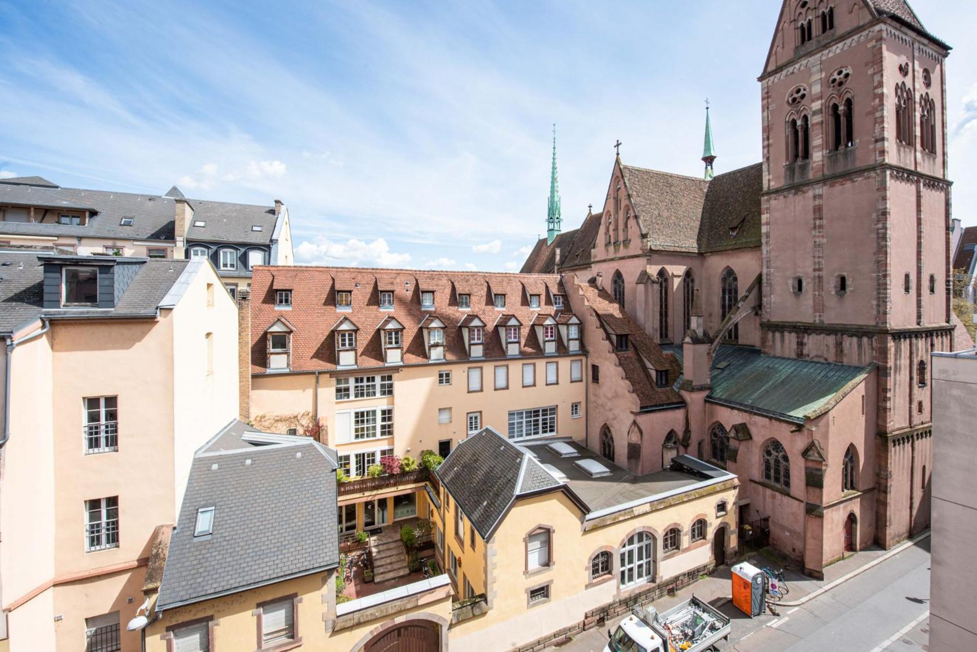 Centre - Le Renaissance - Cathedrale Strasbourg